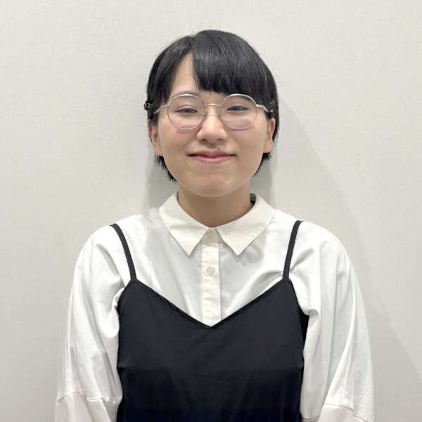 ヘアーサロン ソシエ 伊勢丹立川店【ヘアーサロン ソシエ イセタンタチカワテン】のスタッフ紹介。柴崎 瞳