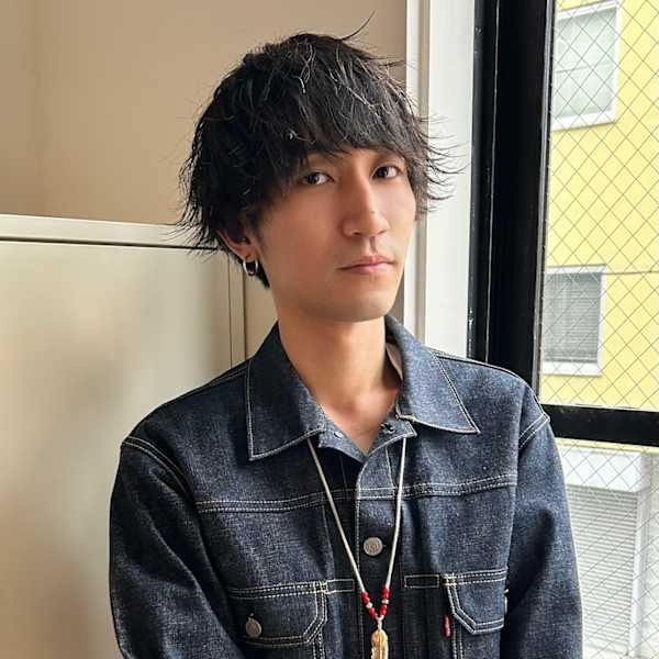 SHE.osu【シーオオス】のスタッフ紹介。小嵩 峻平