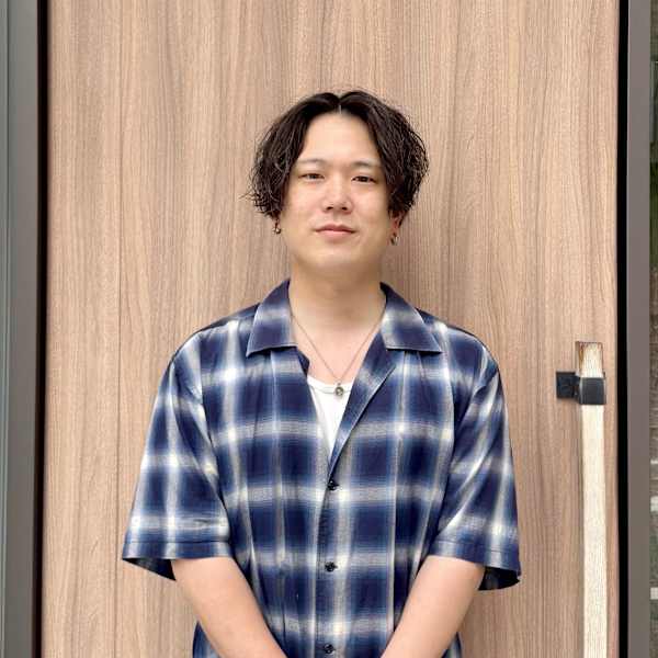 YUCCA ekolu 塚口【ユッカエコルツカグチ】のスタッフ紹介。川畑 直樹