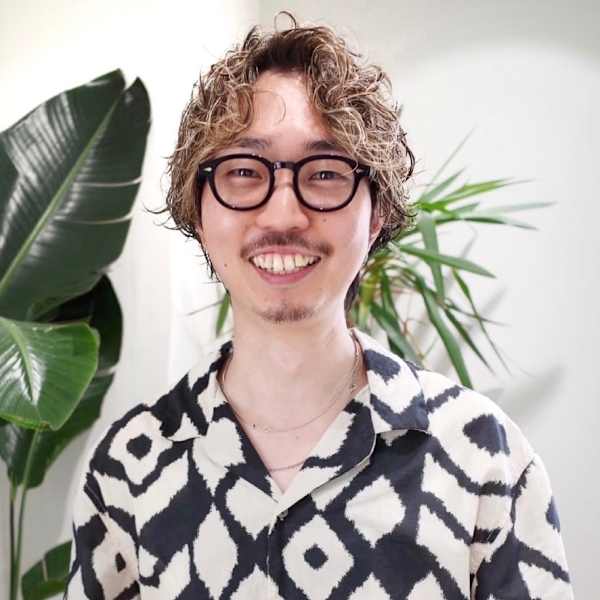 Graph.【グラフ】立川【グラフ タチカワ】のスタッフ紹介。澤崎 大志