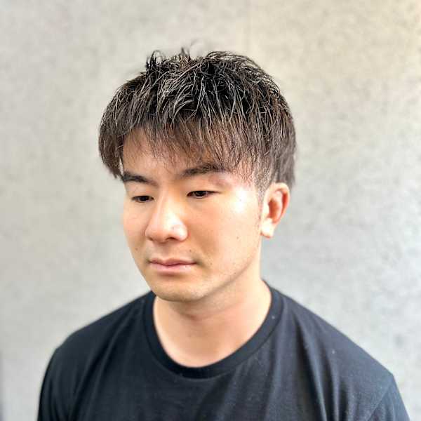 ツーブロック×無造作スタイル|hair salon girasol