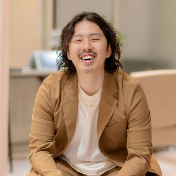 Cleome by sourire【クレオメバイスーリール】のスタッフ紹介。正木 涼輔