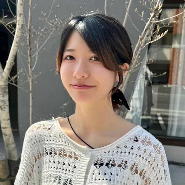 GruS 【グルス】【グルス】のスタッフ紹介。山本 麻由