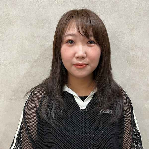 amie 蒲田【アミ】【アミカマタ】のスタッフ紹介。SHIINA