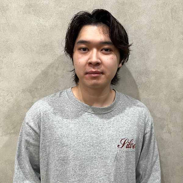 amie 蒲田【アミ】【アミカマタ】のスタッフ紹介。鈴木 慎吾
