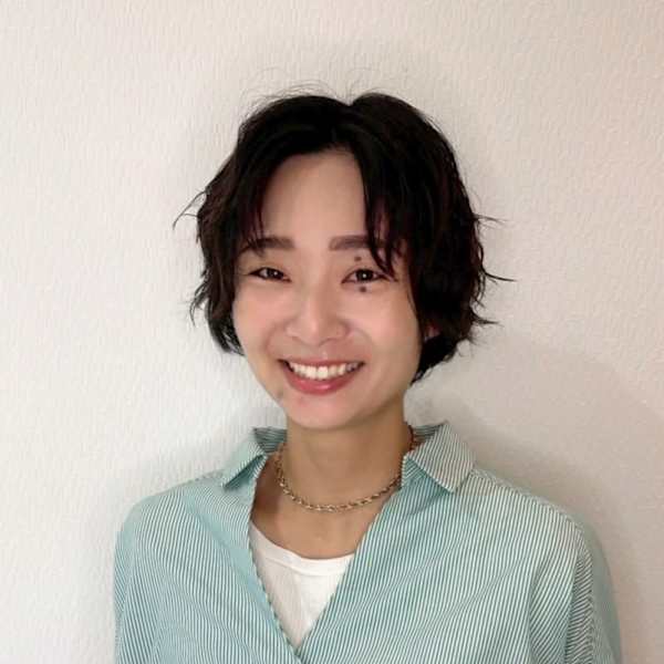 KAINO 岸和田店【カイノ キシワダテン】のスタッフ紹介。川村 百恵