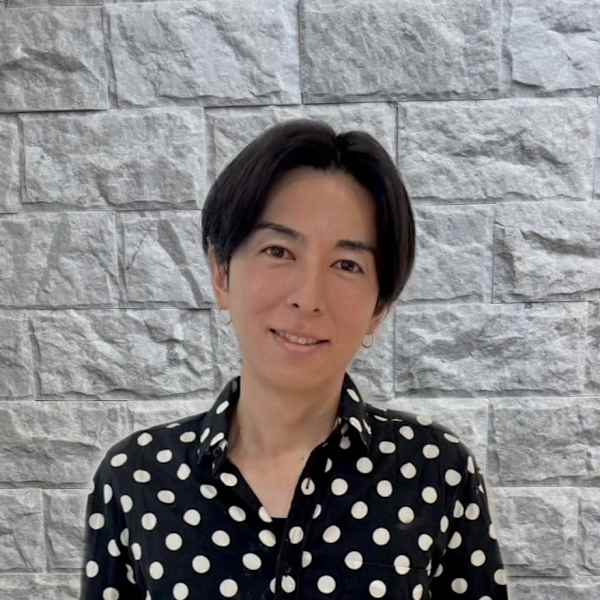 KAINO 梅田店【カイノ ウメダテン】のスタッフ紹介。山本 純也