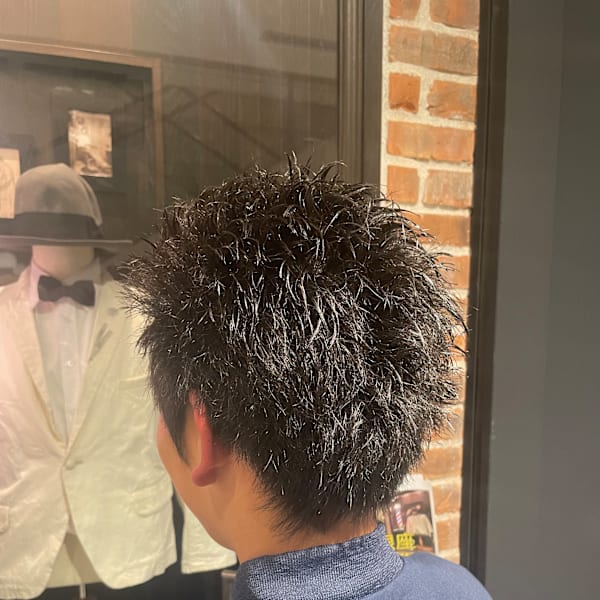 スパイキーショート