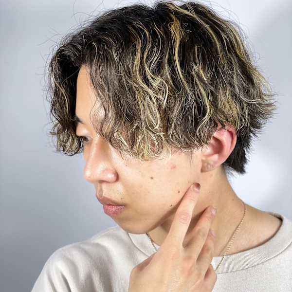 センターパート×メッシュ