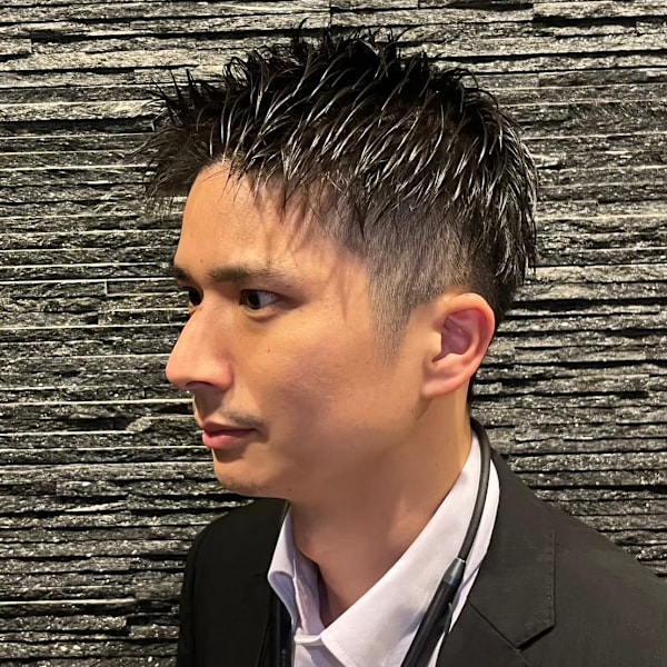 ビジネスショートヘア