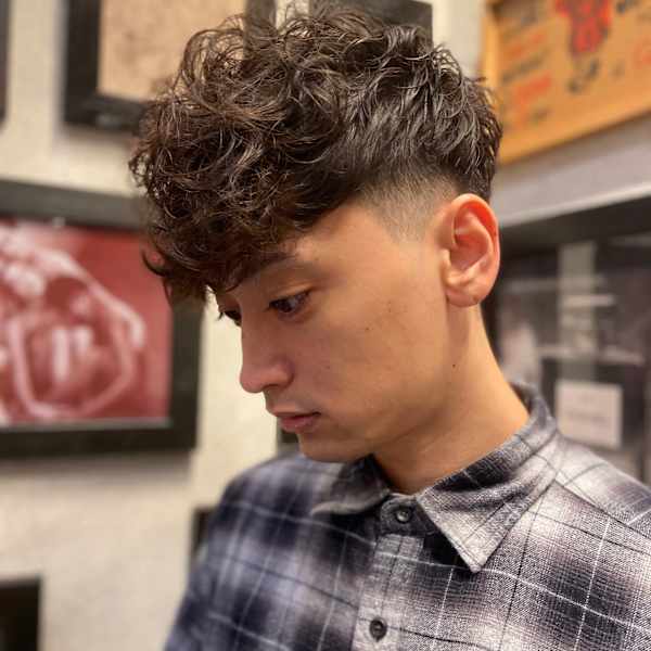 スペインカール×スキンフェード