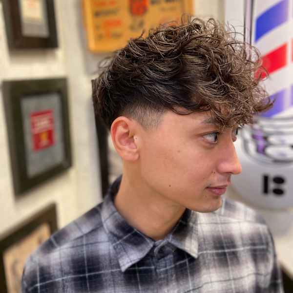 スペインカール×スキンフェード