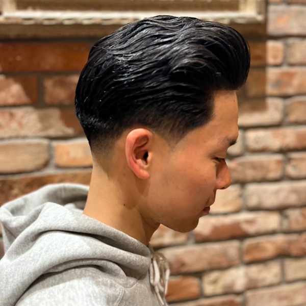 ポンパドール×テーパーフェード