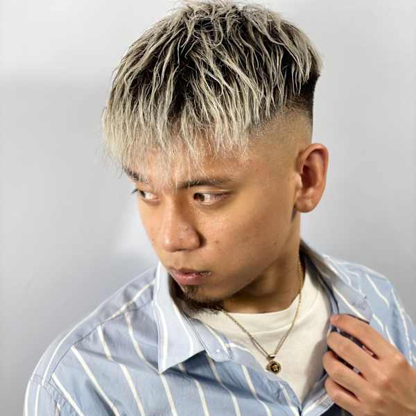 ホワイトカラー×スキンフェード