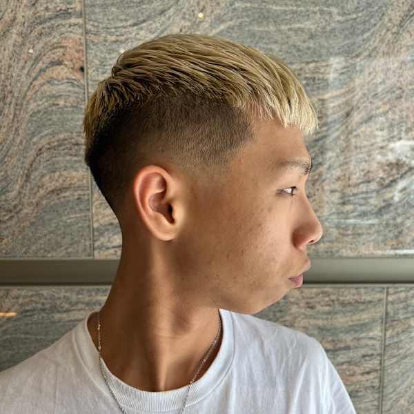 クロップスタイル×ハイトーンカラー