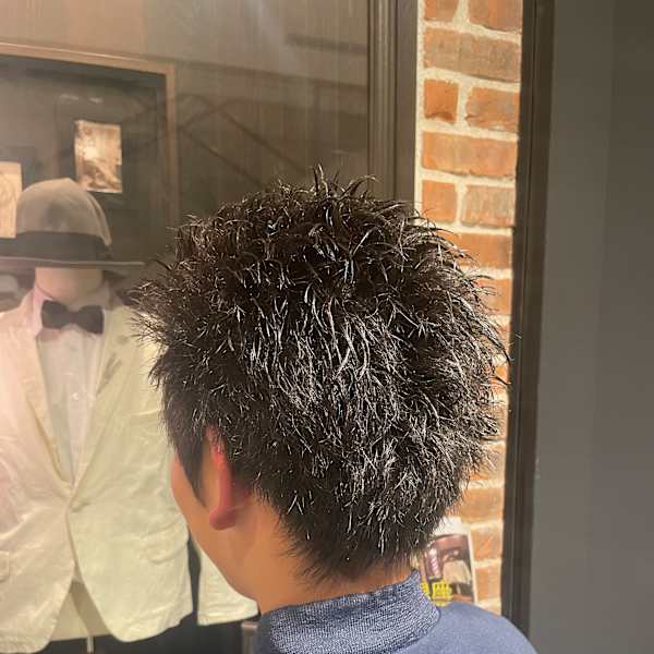 スパイキーショート