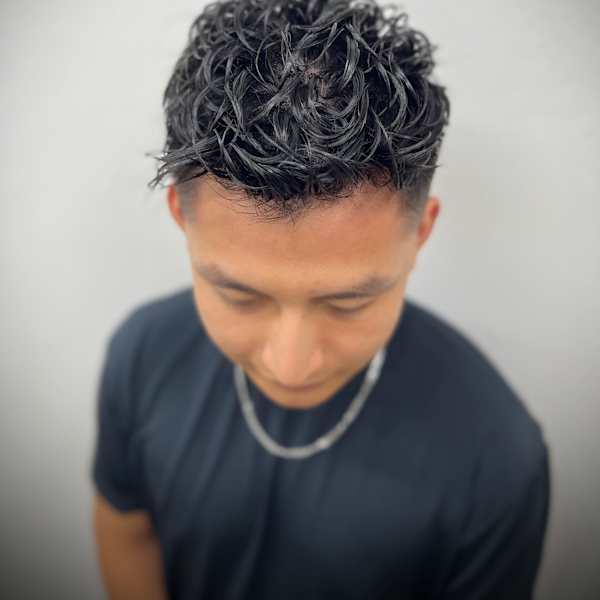 海外風スキンフェード