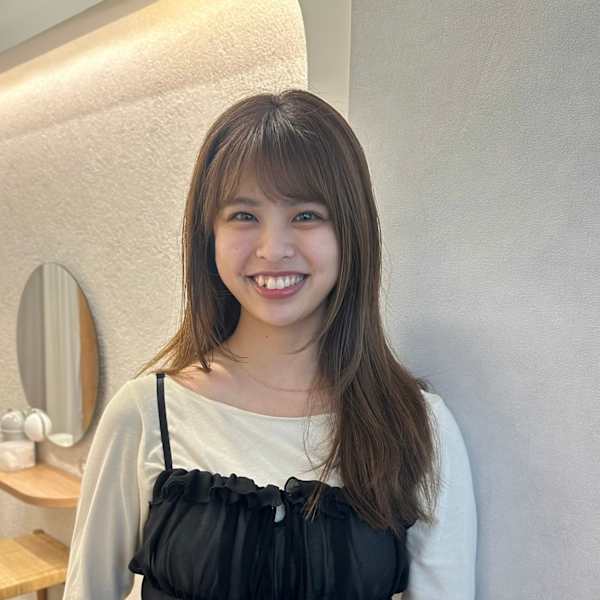 YEON渋谷【フラットラッシュ/まつげパーマ/アイブロウ】【ヨンシブヤ】のスタッフ紹介。ユウコ　シブヤ