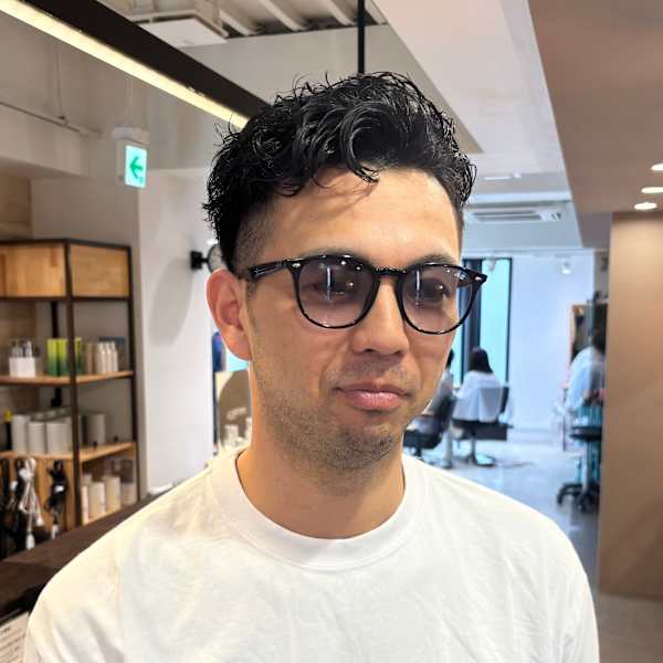 夏におすすめ！メンズ短髪パーマスタイル/横浜駅西口　