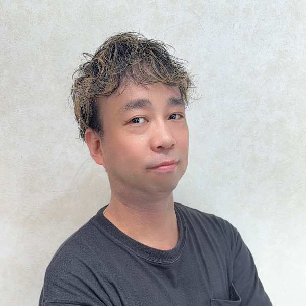 Vista by MODE K's【ヴィスタバイモードケイズ】のスタッフ紹介。大田 浩之