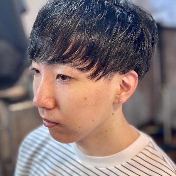 【ナチュラルマッシュ × シンプルショート】柔らか質感で好印