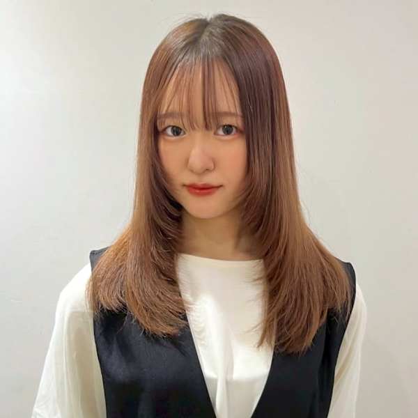 ミルクティーベージュ レイヤーカット シースルーバング|Ai WilL