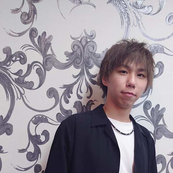 coiffeur SOLEIL【コアフールソレイユ】のスタッフ紹介。ごいし たかひさ