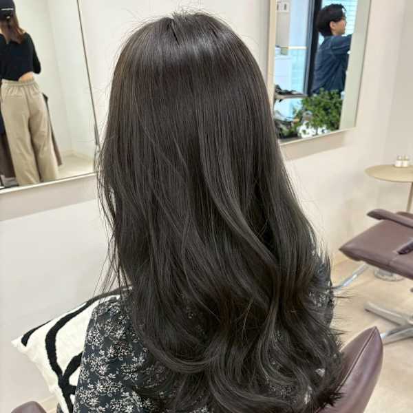 大人可愛い韓国ゆる巻きダークグレージュ/大通駅個室サロン