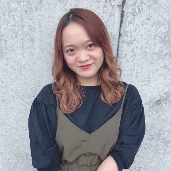 Hair Design Angelo cafe【ヘアデザイン アンジェロカフェ】のスタッフ紹介。七戸佳音