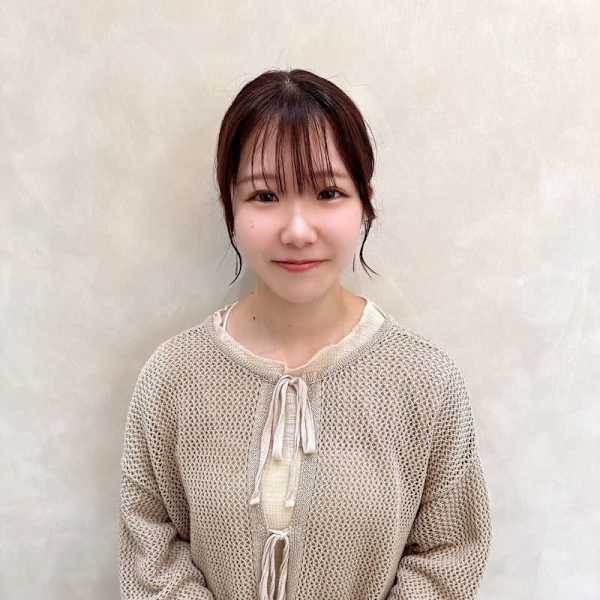 全席個室美容室 Zina 南草津 髪質改善&トリートメント【ジーナ】【ゼンセキコシツビヨウシツジーナ ミナミクサツ カミシツカイゼンアンドトリートメント】のスタッフ紹介。KOYOMI