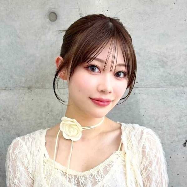 髪質改善サロンLond Melia 天神大名店【カミシツカイゼンサロンロンドメリア テンジンダイミョウテン】のスタッフ紹介。SARA
