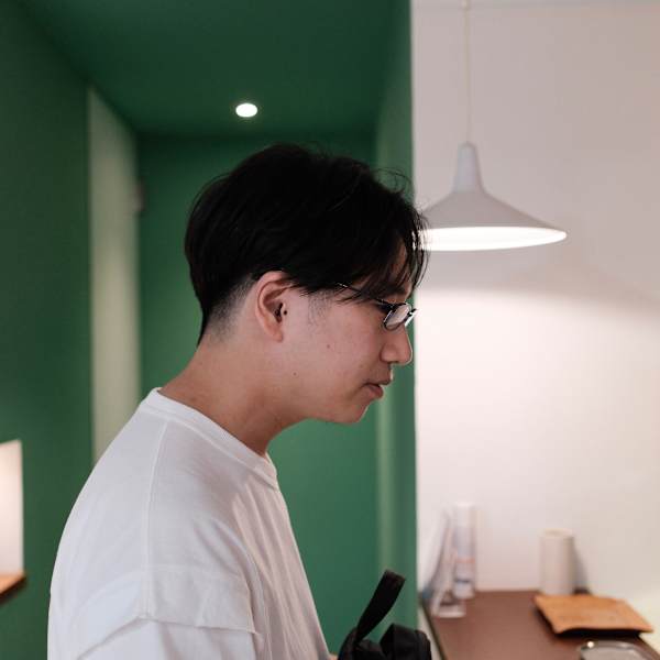 刈り上げ+メンズ2ブロックカット|ananda