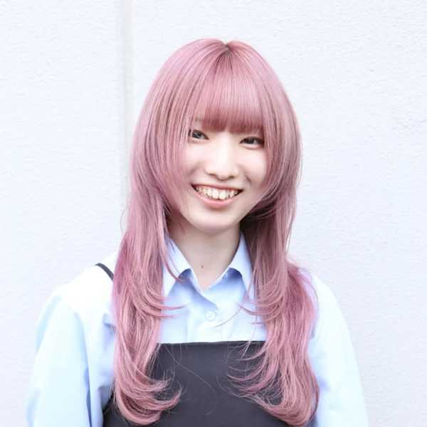 NYNY 樟葉店【ニューヨークニューヨーク クズハテン】のスタッフ紹介。川崎　あかり