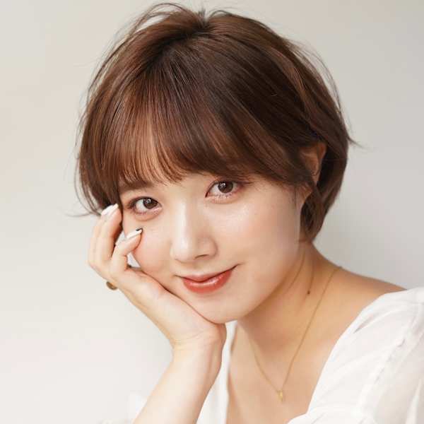 骨格診断ストレートタイプ30代〜40代におすすめスタイル　