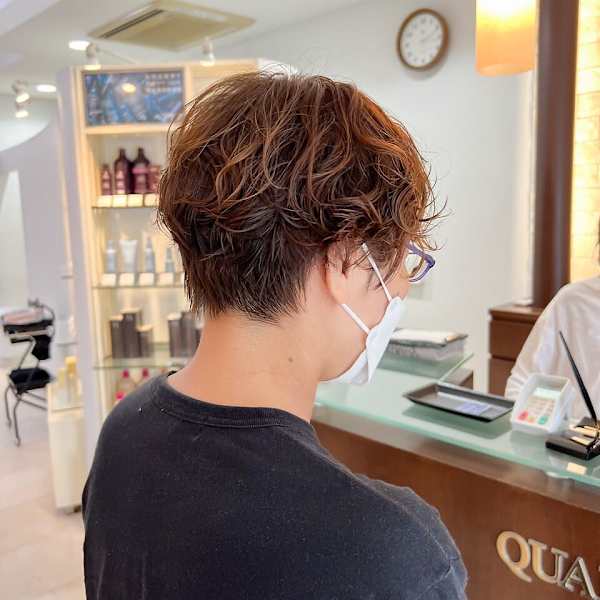 アクティブな大人パーマ|QUARTER RESORT 神楽坂