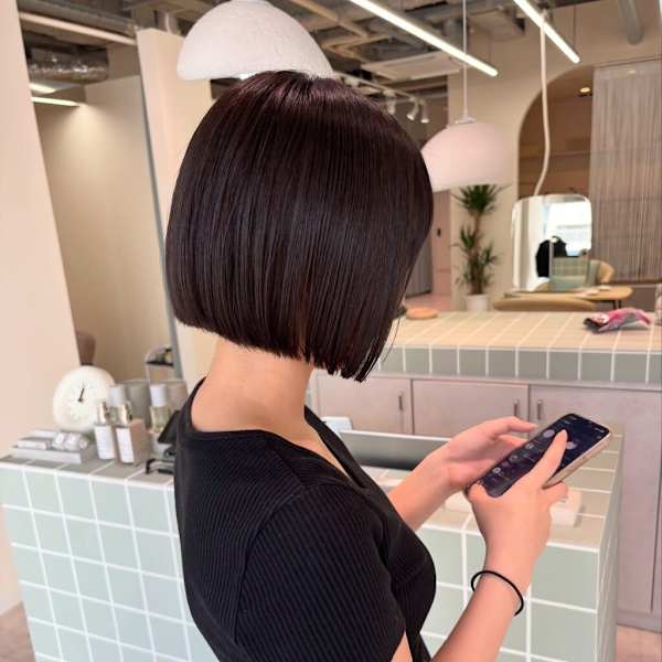 縮毛矯正ボブ切りっぱなし