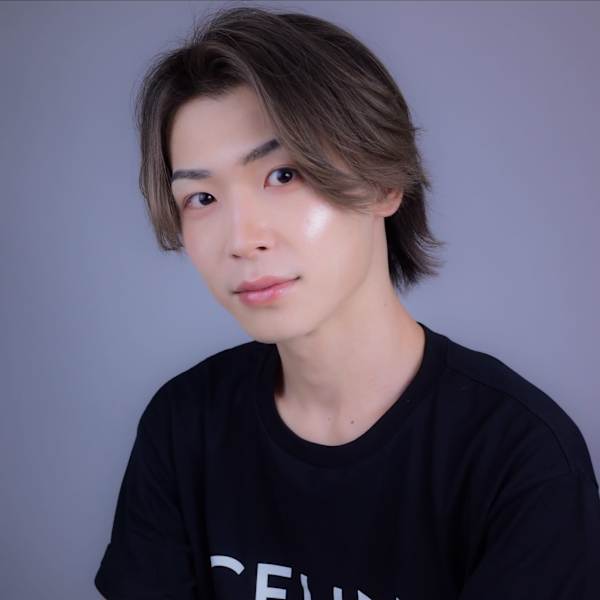 agir hair 池袋【アジールヘア】池袋駅東口店【アジールヘア イケブクロ イケブクロヒガシグチテン】のスタッフ紹介。寺井 りく