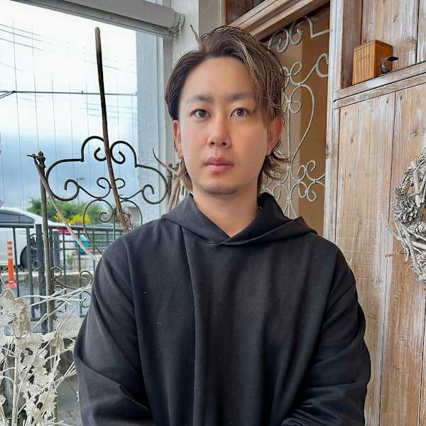 amuser ravie【アミュゼラヴィ】のスタッフ紹介。杉浦 和也