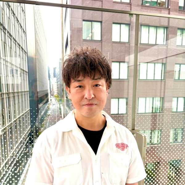 ヒロ銀座ヘアーサロン 浜松町大門店【ヒロギンザ ハママツチョウダイモンテン】のスタッフ紹介。大杉 紘平