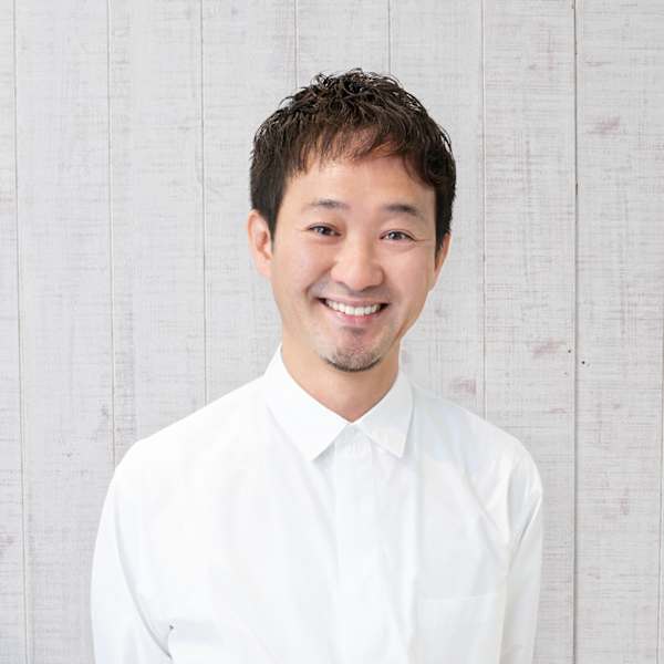 VISAGE【ヴィサージュ】【ヴィサージュ】のスタッフ紹介。小岩 KOIWA