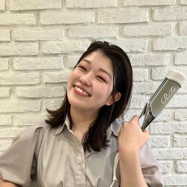 newi hau’oli 札幌駅前店【ネウィ ハウオリサッポロエキマエテン】のスタッフ紹介。佐藤菜々美