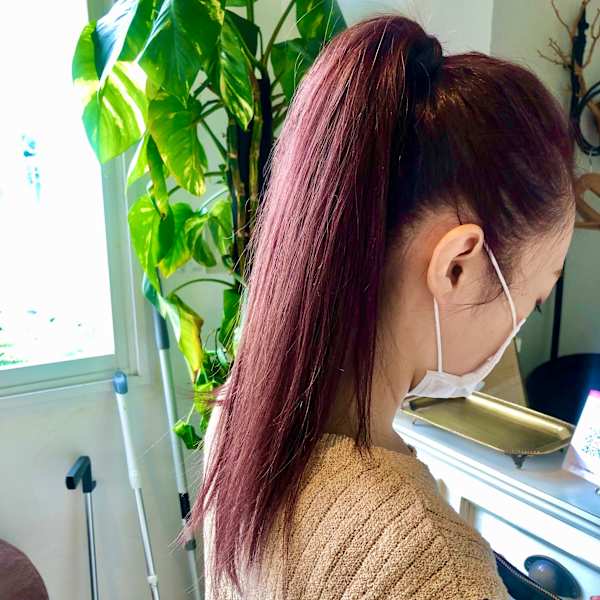ブリーチ無し！透明感のあるレッドバイオレットカラー♪