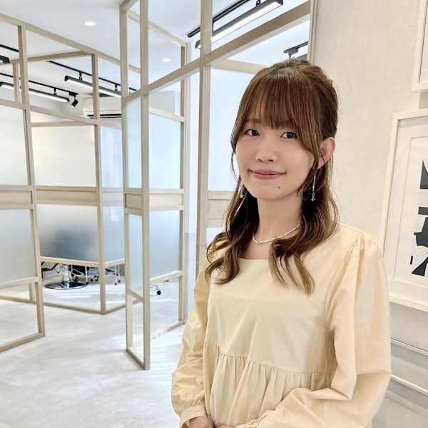 tocca hair&treatment 津田沼店【トッカ ヘアアンドトリートメント ツダヌマテン】のスタッフ紹介。小笠原 涼華