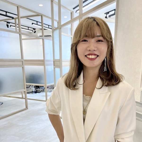 tocca hair&treatment 津田沼店【トッカ ヘアアンドトリートメント ツダヌマテン】のスタッフ紹介。内田 愛