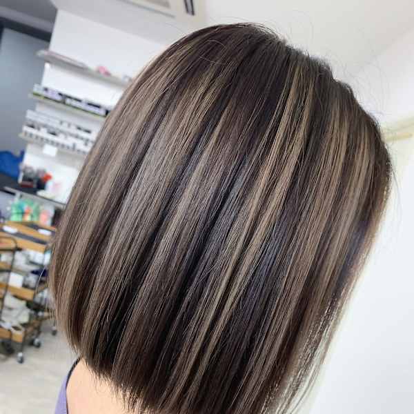 立体感ハイライト×美シルエットワンレンボブ✨小顔効果も◎