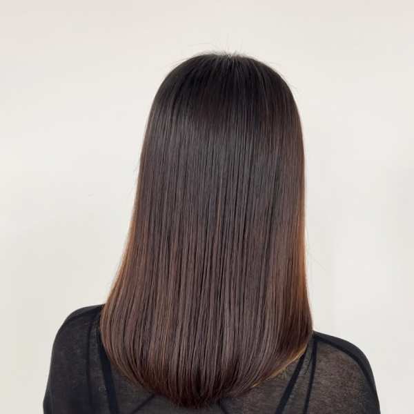 乾かすだけで整う✨柔らか丸みストレート×ナチュラルブラウン|PEQSS 西川口東口