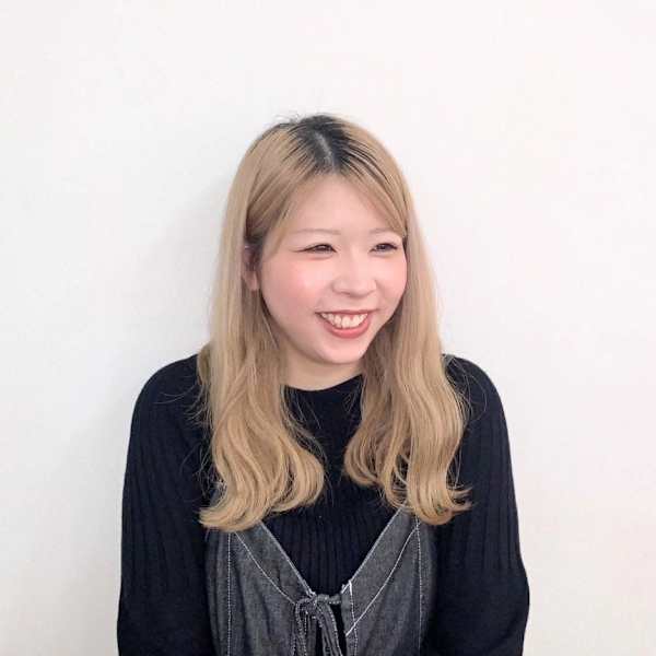 シャンプーボーイTAKEO【シャンプーボーイタケオ】のスタッフ紹介。原崎　沙里奈