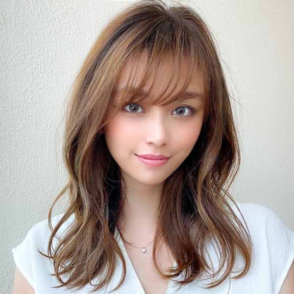 シャギーレイヤー韓国ワンホンヘアシースルーぱっつん前髪