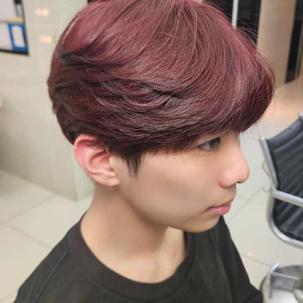 ワインレッドカラー