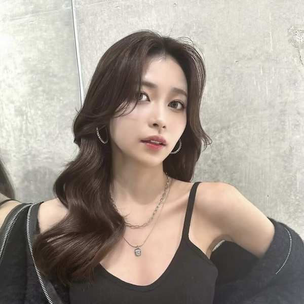 髪質改善＊ウェーブくびれヘア＊美髪【Zina梅田茶屋】|Zina 梅田茶屋町 髪質改善/前髪カット/韓国レイヤーカット【ジーナ】